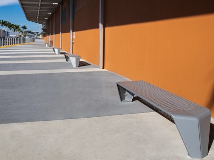 arconas outside seating